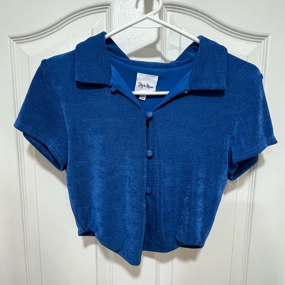 Blue Cropped Button-Up Top